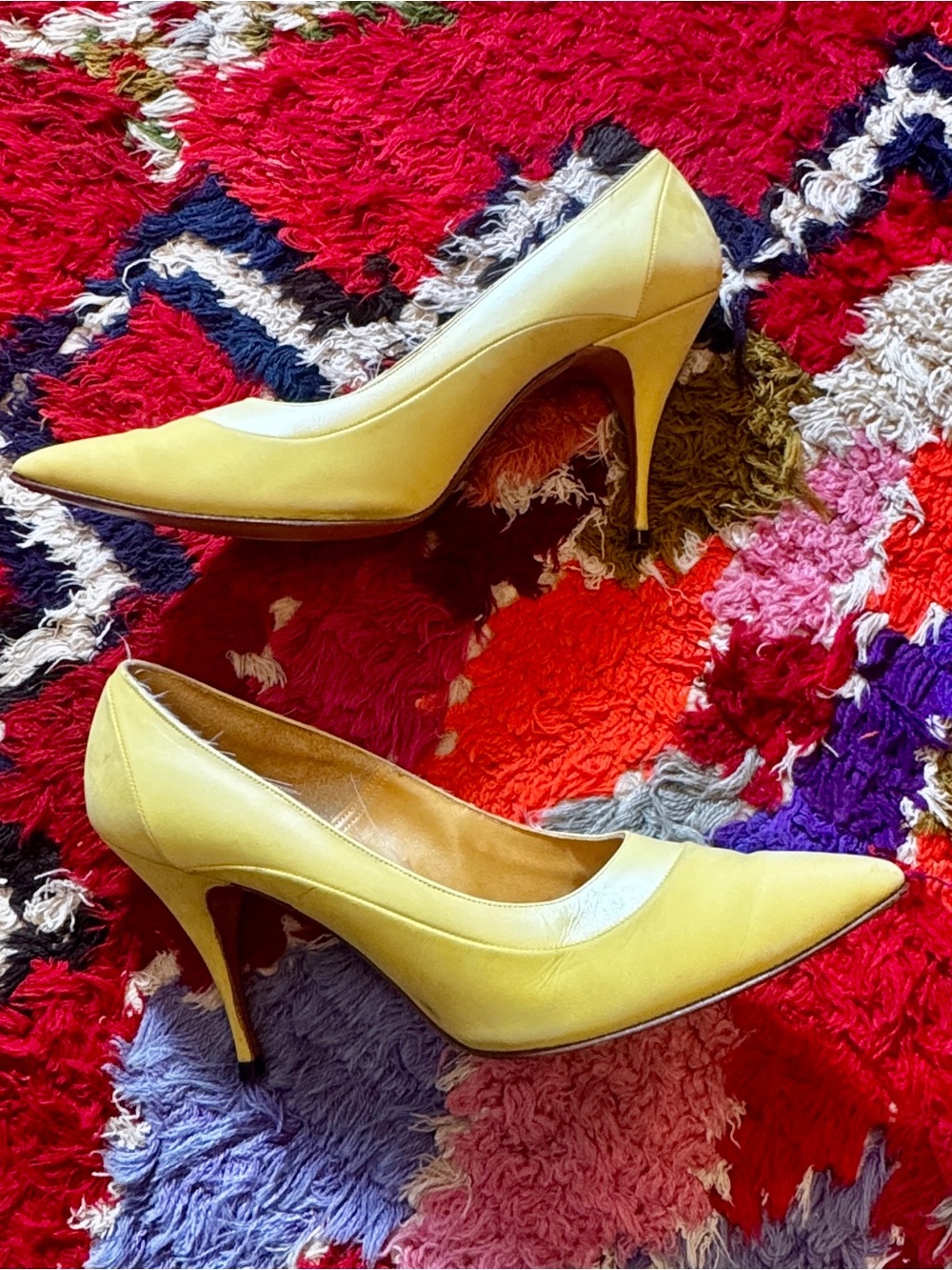 60s Vintage Butter Yellow Pumps Sz 7N